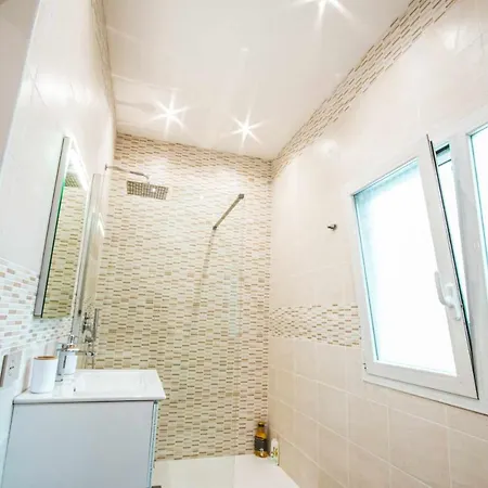 Katt Sea Apartament *